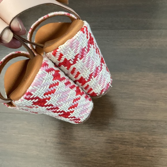 NWOT Ron White Italian Made Platform Wedge White Red Tweed Sandals Size 40 - Picture 7 of 14